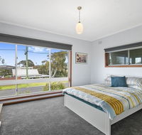 Rocklea Comfort 38 - Holiday Byron Bay