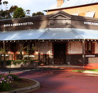 Rose  Crown Hotel - Holiday Byron Bay
