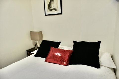 Rushcutters Bay - Pool + Parking - Holiday Byron Bay 1