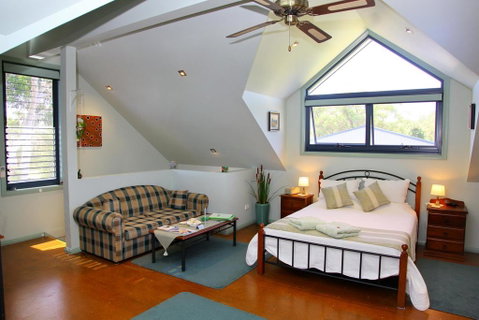 Salamander Bay Bed And Breakfast - Holiday Byron Bay 2
