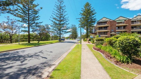 San Chelsea Beachside Apartments - Holiday Byron Bay 1