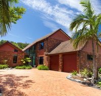 SAND DUNES - Holiday Byron Bay