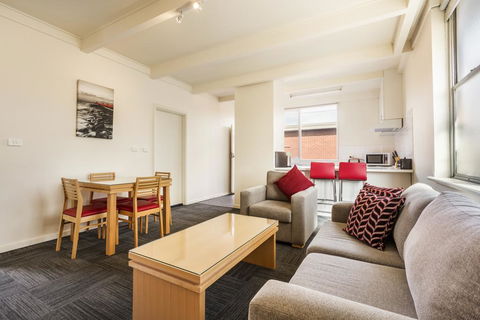 Sandbelt Club Hotel - Holiday Byron Bay 0