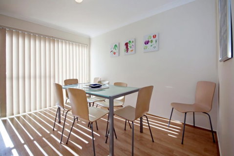 Sandcastles, 2/23 Robinson Street - Holiday Byron Bay 2