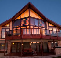 Scandinavian Castle - Holiday Byron Bay