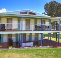 Sea Dream - Pet Friendly - 1 Min Walk to Beach - Holiday Byron Bay
