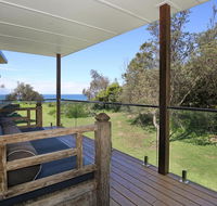 Sea Mist - Pet Friendly - Direct Access to Beach - Holiday Byron Bay
