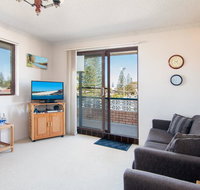 Seabreeze 4 Opposite Bowling Club - Holiday Byron Bay