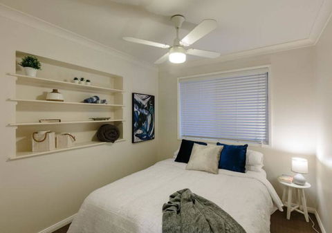 Seagrass House - Modern North Avoca Oasis - Holiday Byron Bay 1