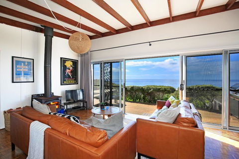 Seakissed Beach House - Holiday Byron Bay 1