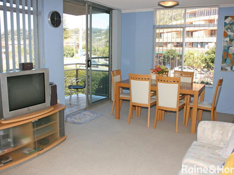 Seaview #2 - 2/171 Avoca Drive - Holiday Byron Bay 1