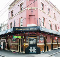 Shakespeare Hotel - Holiday Byron Bay
