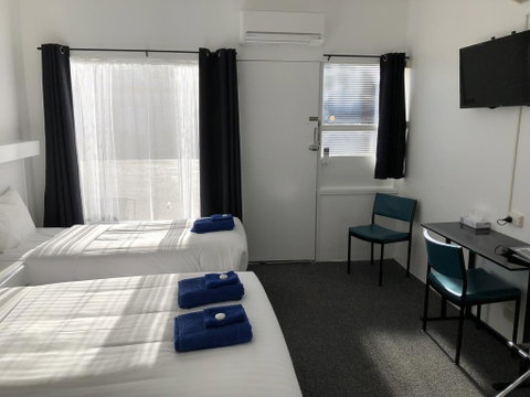 Ship Inn Motel - Holiday Byron Bay 3