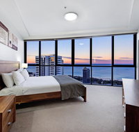 Sierra Grand Broadbeach - Holiday Byron Bay