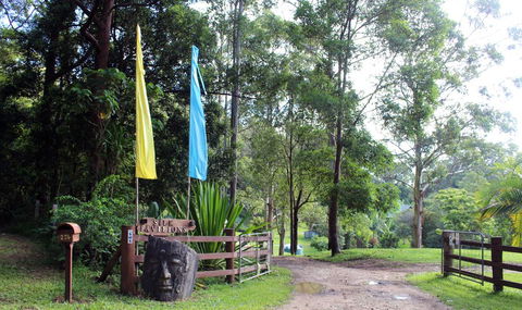 Silk Pavilions Glamping - Holiday Byron Bay 3
