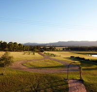Silver Springs 4br Cottage with Wifi Views Olives and Space . Fireplace Views Olives and Space - Holiday Byron Bay
