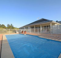 Silver Springs 6br Luxury Homestead with Wifi Pool. Fireplace Views Olives and Space - Holiday Byron Bay
