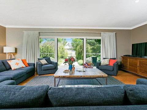 Sinden Park - Garden, Swimming Pool, Rural Vistas - Holiday Byron Bay 3