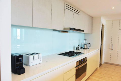 Skyview Luxury 4Br Penthouse WWP - Holiday Byron Bay 0