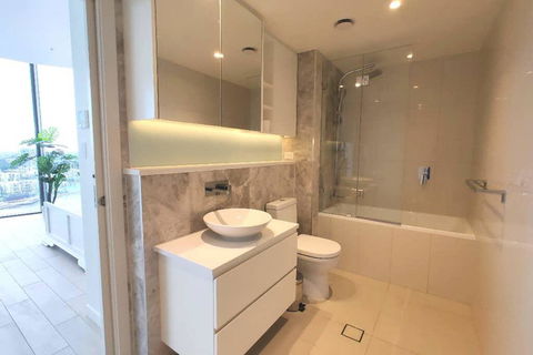 Skyview Luxury 4Br Penthouse WWP - Holiday Byron Bay 1