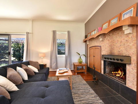 Somerville Wines Farmstay In Broke, Super Cute House On Working Farm. Walk For Miles. - Holiday Byron Bay 0