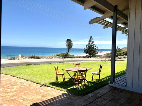South Beach House 1 - 12 Gold Coast Drive - Holiday Byron Bay 1