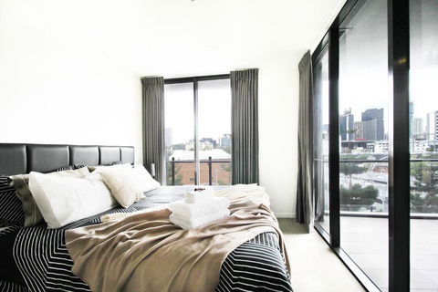 South Brisbane Residence - Holiday Byron Bay 2