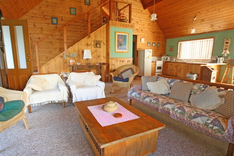 South Sussex's Blue Cottage - Holiday Byron Bay 2