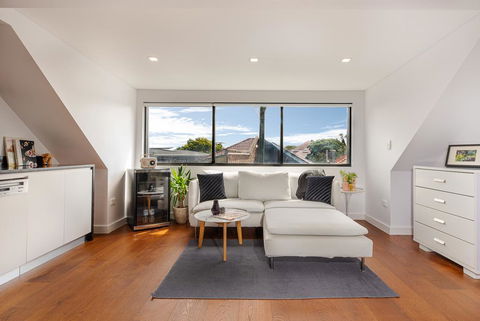 Spacious 2 Bed House, 2 AC And Free Street Parking - Holiday Byron Bay 0