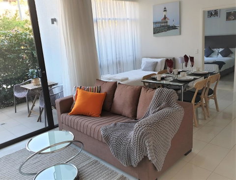 Spacious&Cozy 1 Bedroom + 1 Bathroom Zetland APT - Holiday Byron Bay 0