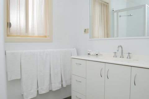Sportsmans Motor Inn - Holiday Byron Bay 2