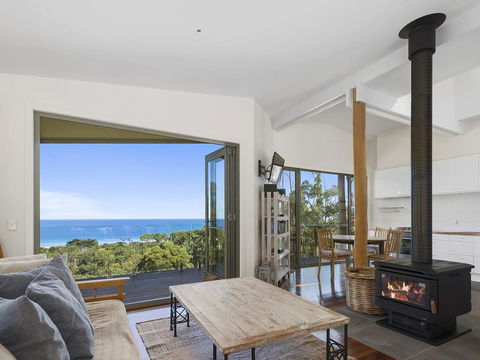 Spring House - Holiday Byron Bay 1