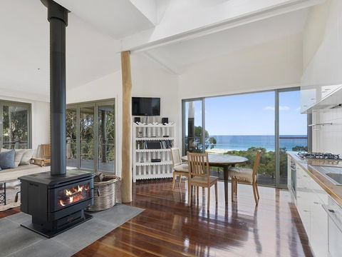 Spring House - Holiday Byron Bay 2