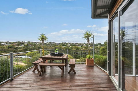 Spring Valley Luxury 42 - Holiday Byron Bay 2