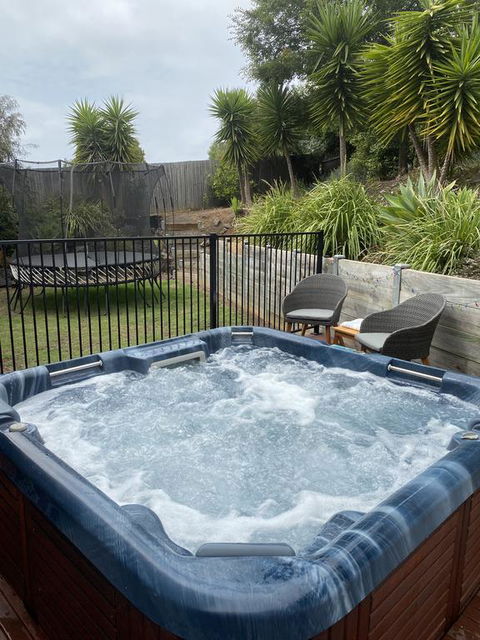 Springbank Spa & Surf - Holiday Byron Bay 1