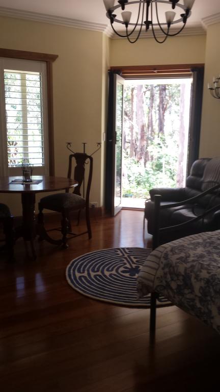 Stringybark Hills Retreat - Holiday Byron Bay 3