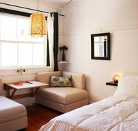 Studio Flat with Shared Rooftop Terrace - Holiday Byron Bay