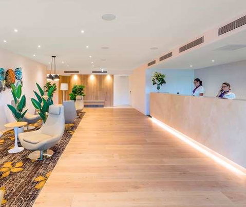 Stunning Oceanview 2BR Unit, Free Carpark & WIFI - Holiday Byron Bay 3