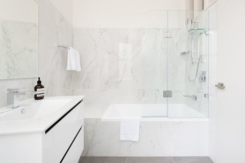 STUNNING SYDNEY HOME 10 - Holiday Byron Bay 3