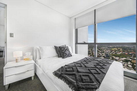 Stunning Views On The 41st Floor - Holiday Byron Bay 1
