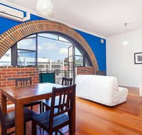 Stylish 2 Bedroom Apartment In the City - Holiday Byron Bay