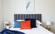 Stylish Apartment Minutes From City And Airport - thumb 2