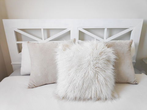 Stylish Liverpool 2Bed 2Bath Apartment -Skyline Views! -Masks Provided - Holiday Byron Bay 1
