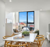 Stylish Townhouse - Holiday Byron Bay