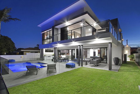 Sublime @ Broadbeach - Holiday Byron Bay 3