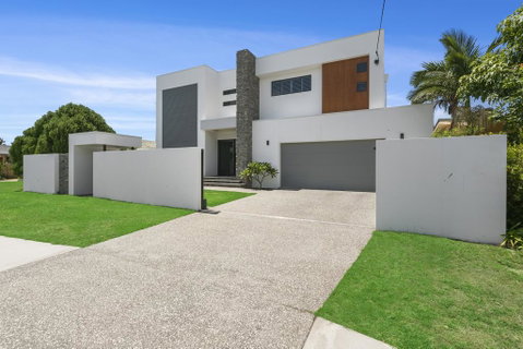 Summer Haven - Holiday Byron Bay 3
