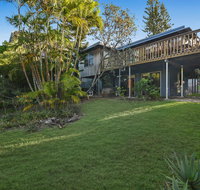 Summer Place - 24 Shearwater Street - Holiday Byron Bay