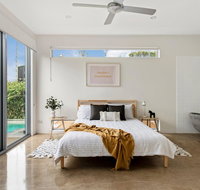 Sundays Beach House - Holiday Byron Bay