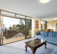 Sundek 18 - Holiday Byron Bay