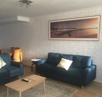 Sunlit Townhouse - Holiday Byron Bay